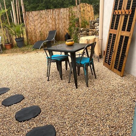 Au Petit Paradis La Roquebrussanne Ngoại thất bức ảnh
