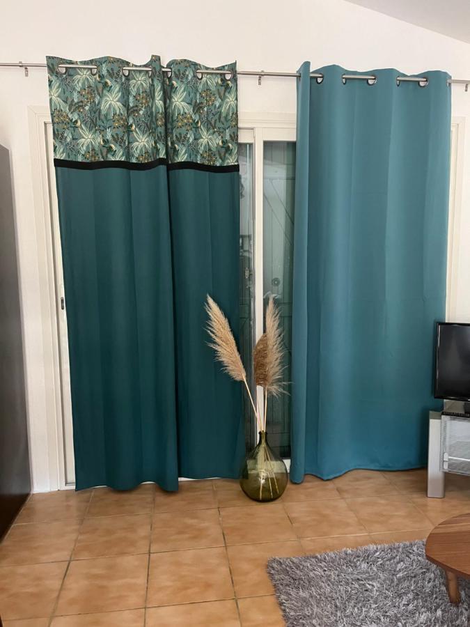 Au Petit Paradis La Roquebrussanne Ngoại thất bức ảnh